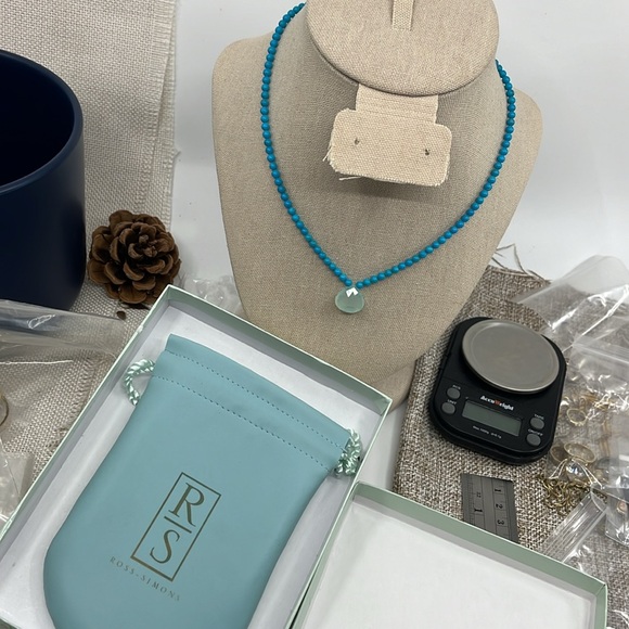 Vintage Ross Simons Necklace with Turquoise Beads & Freeform Pendant - Picture 4 of 8